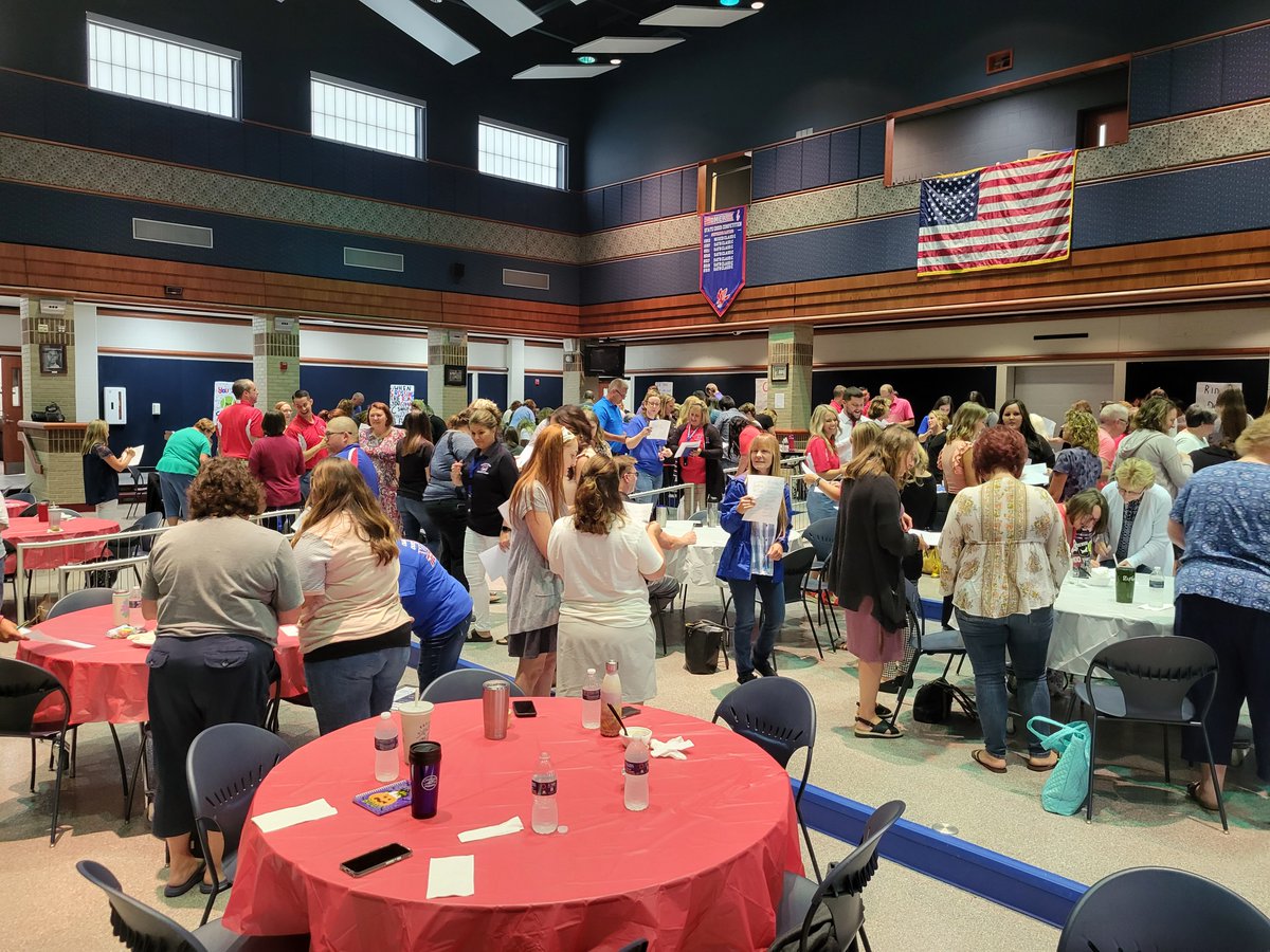 SouthernOhioESC's tweet photo. @SouthernOhioESC was thrilled to particpate in Clinton-Massie's Opening Day activites as staff within the Falcon Family get to know one another a little better! A big thanks to Curt Bradshaw for attending this event! #StudentAndCommunitySuccess #FalconsRISE @CMFALCONS_NEWS https://t.co/T5WA1gu0yz