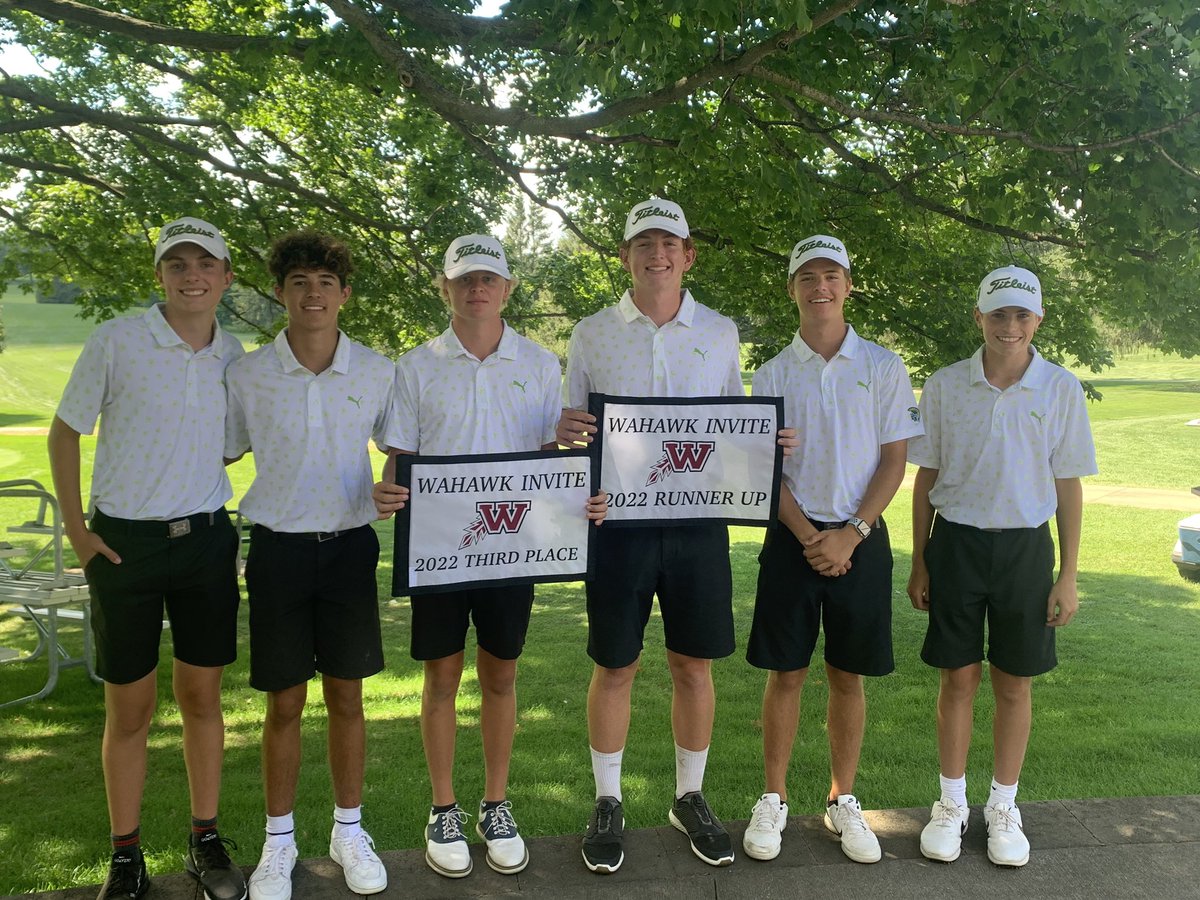 ICWestAthletics's tweet photo. Congrats to the Iowa City West golf team on their team win at the Wahawk Invite on August 16. https://t.co/f6RN1f3DmZ