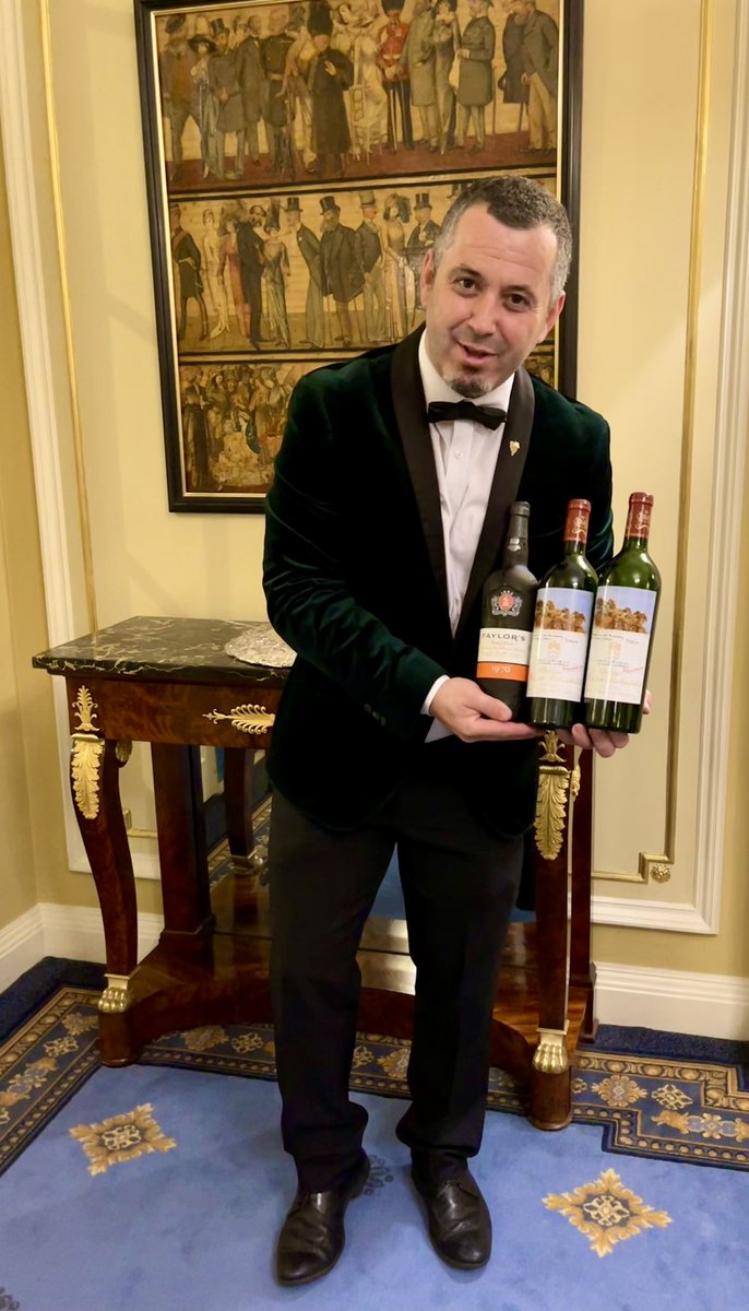 WOTWIUk's tweet photo. Just back for one day in the office and the damage I just made 😜

Night like this/ is why I love to my job 🕯

#chateaumoutonrothschild 2004 🍷🇫🇷
#taylorsport 1970 🍷🇵🇹

🕯
🕯
🕯
#sommtuga🇵🇹 #sommlierlige
#wine #vin #vinho #vino #wein
@wotwiuk #winejob #winelover #sommelier https://t.co/ClxgVgO5sj