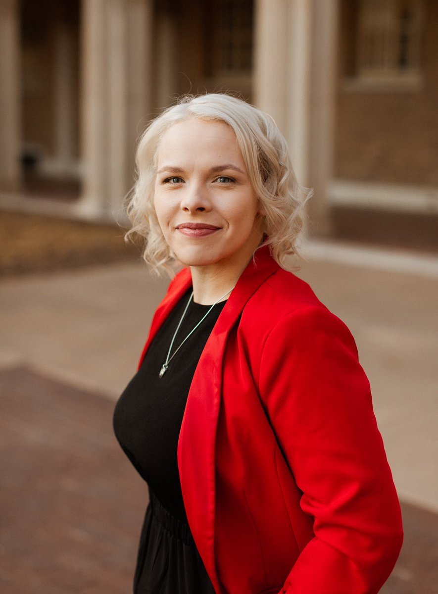 TexasTechPRSSA's tweet photo. Introducing the 2022-2023 faculty advisor for PRSSA, Amanda Bowman. https://t.co/ZTOENSQLuh