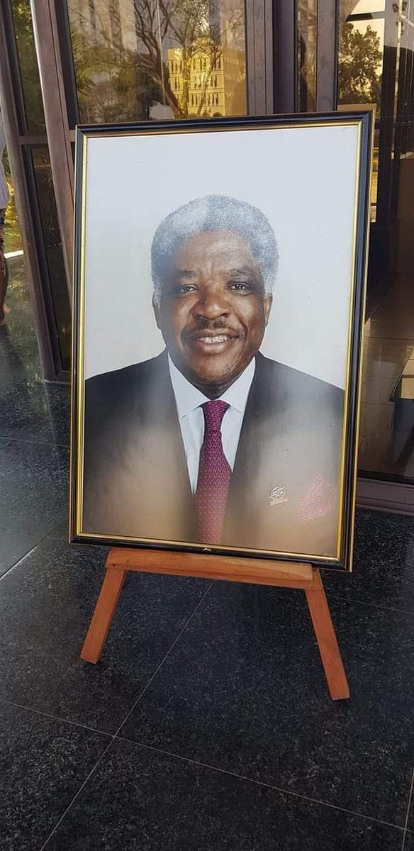 Mwebantu's tweet photo. ON this day, 19 August 2008, Levy Patrick Mwanawasa, 3rd Republican President of #Zambia died. Three years before his death, on 23 March 2005, Mwanawasa prepared and recorded a final will and testament for the nation which was only televised after his death. https://t.co/IXhmvoqvG0