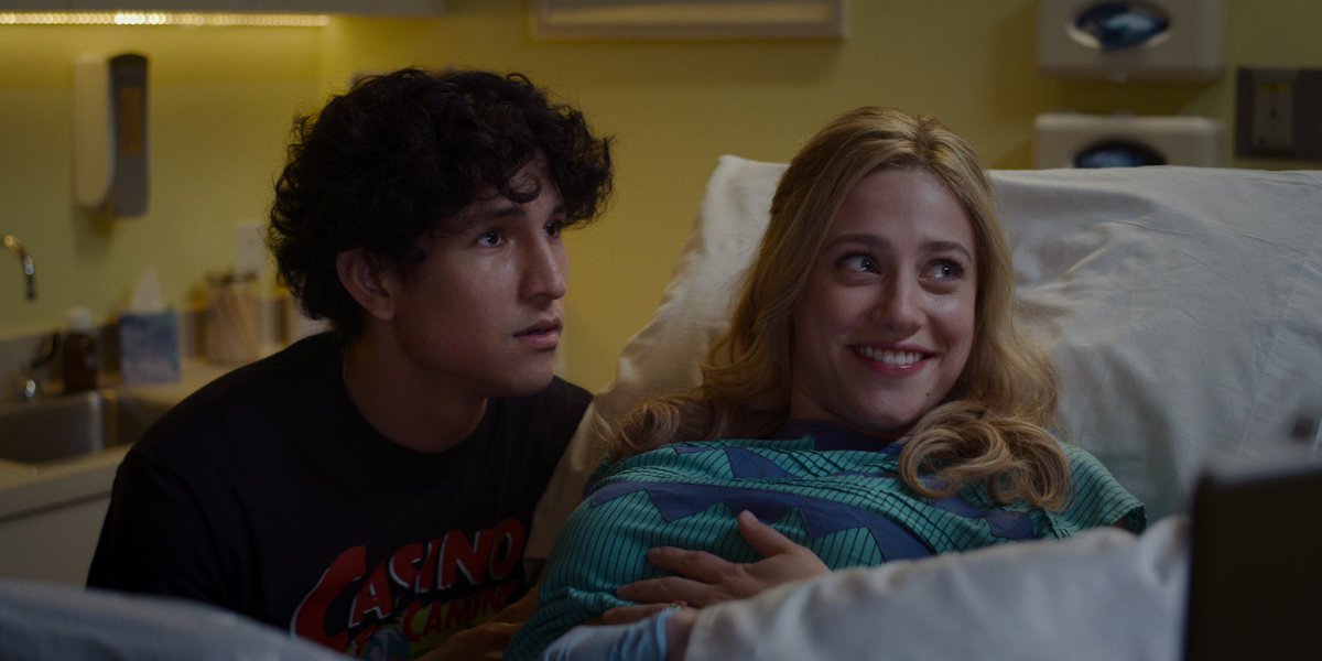 FilmUpdates's tweet photo. Wanuri Kahiu’s ‘Look Both Ways’ starring Lili Reinhart, Danny Ramirez, David Corenswet and Aisha Dee is the #1 movie on Netflix worldwide. https://t.co/nedBkWn4V2
