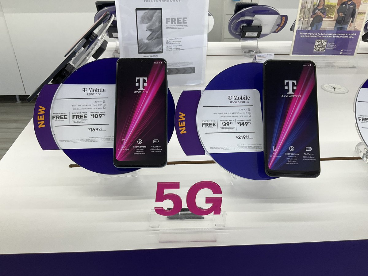 RioMetroByTM's tweet photo. New Phones New You  Now Introducing the New Line of REVVLS https://t.co/opeALL7SRT