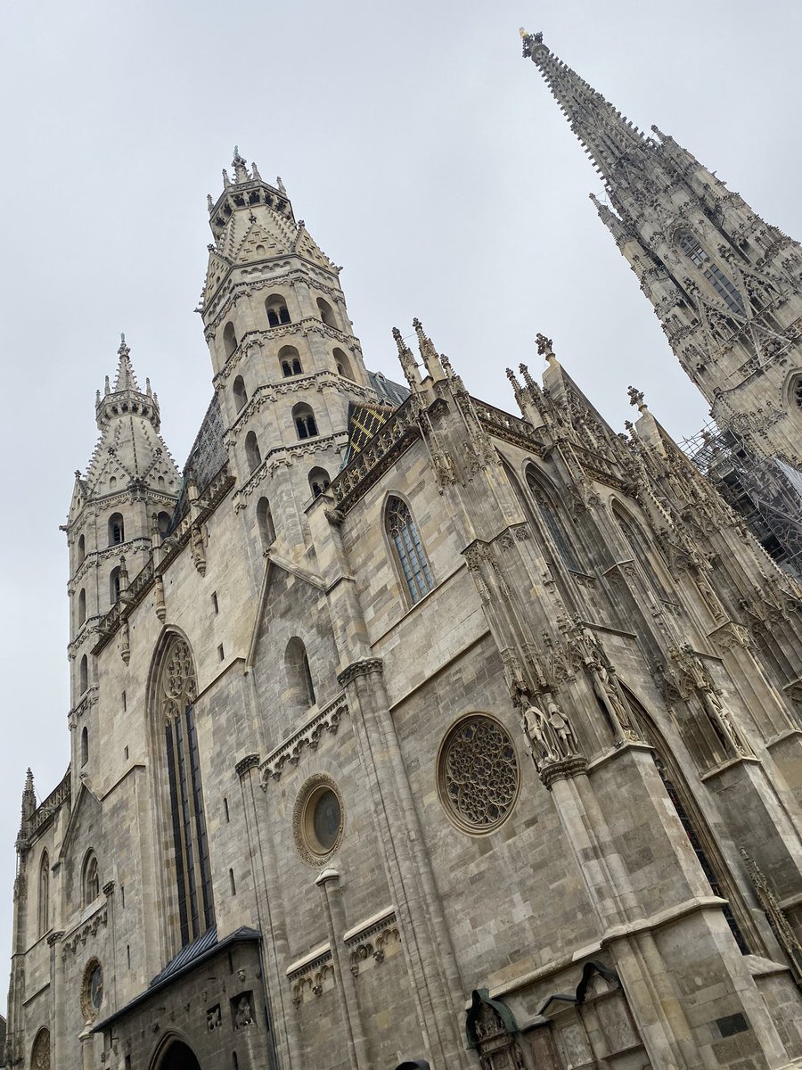 panpontanton's tweet photo. #海外旅行 #オーストリア #ウィーン #シュテファン大聖堂 #Travel #Trip #Austria #Wien #StStephan https://t.co/pBRFPVVjyA