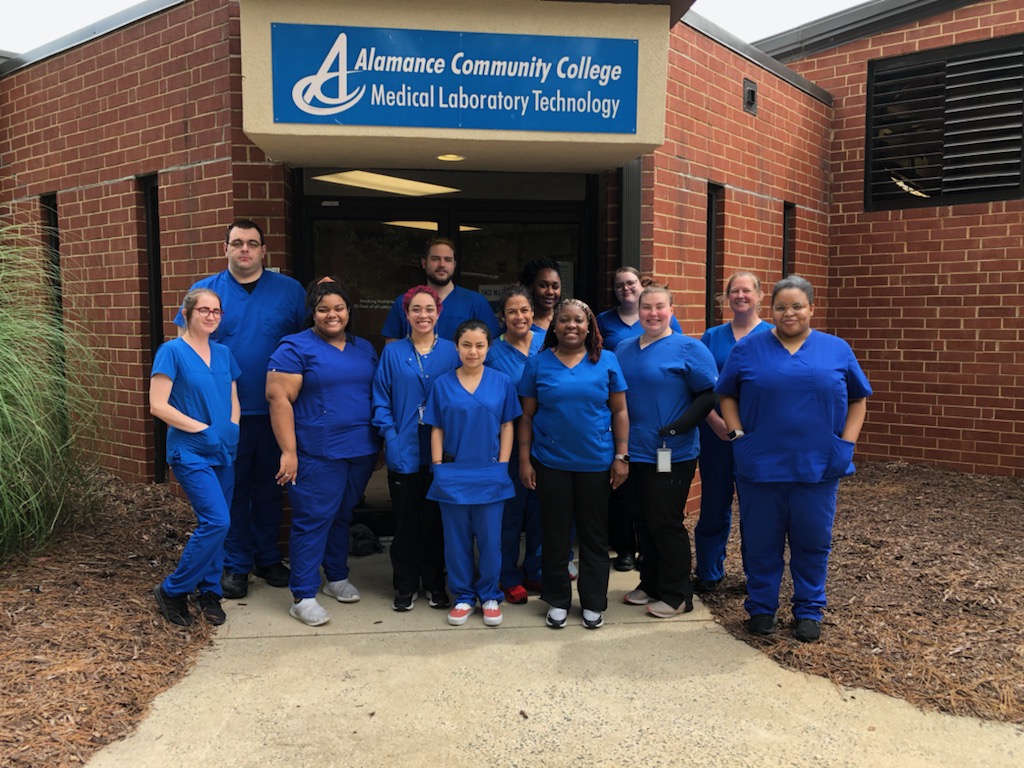 DrLedfordWaters's tweet photo. Professional phase medical laboratory technology students at ACC snapped a quick ACC Day pic before heading into hematology lab with Ms. Dana Lunday @AlamanceCC https://t.co/wW99fudnXG