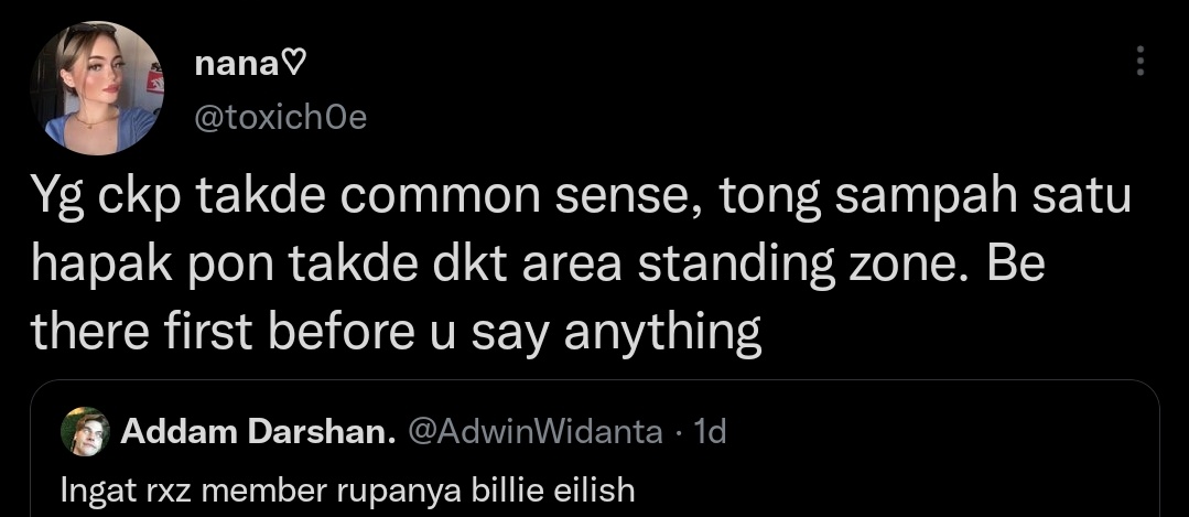 musannala's tweet photo. @AdwinWidanta Ade plak bangang suruh letak dekat queue tu. Alahai bodo dtg bergroup xkan sorg xreti nak kluae queue buang sampah. Btw xde sape paksa suruh queue sebelum subuh. https://t.co/nWUT0sJR4R