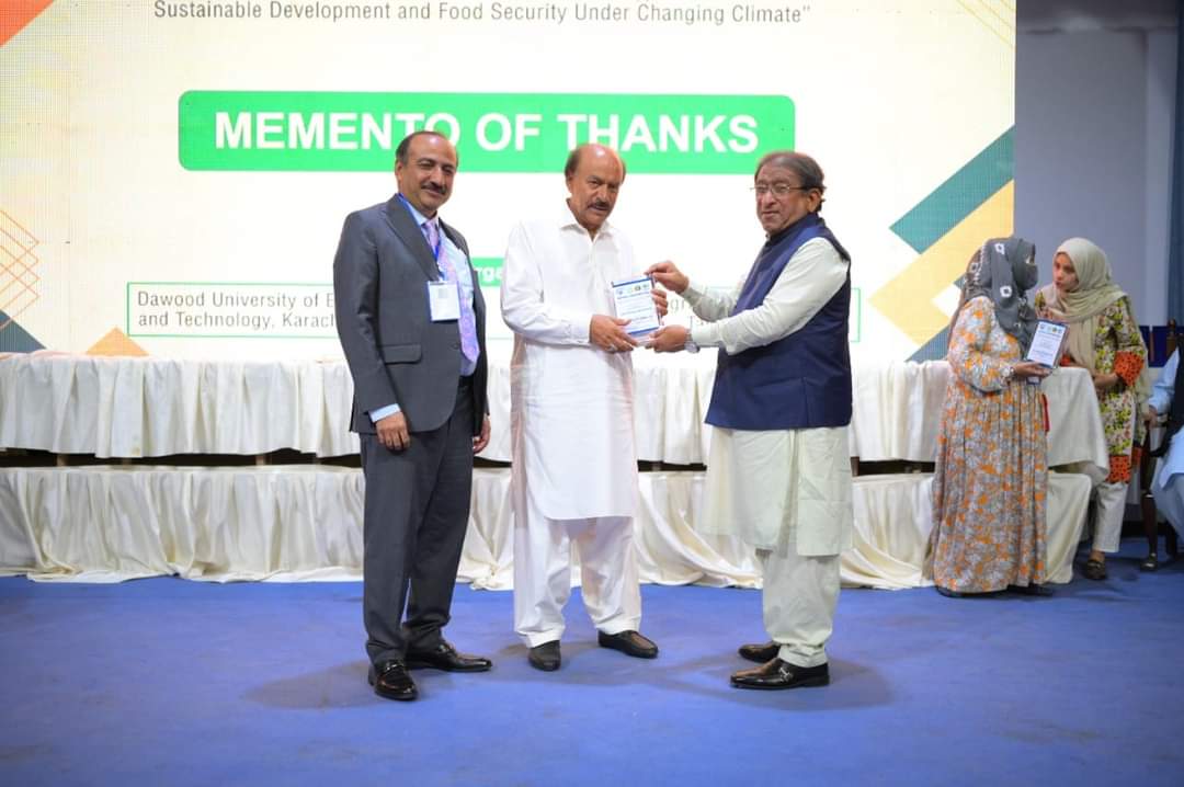 pro_sau's tweet photo. *National DUET-SAU joint conference at Dawood University Engineering technology Karachi*

Vice Chancellor SAU, Dr Fateh Marri, Dean FAE, Dr Altaf Ali Siyal and other teachers from Sindh Agriculture University Tandojam attended the conference and presented their papers https://t.co/Y2ilcnMnoa