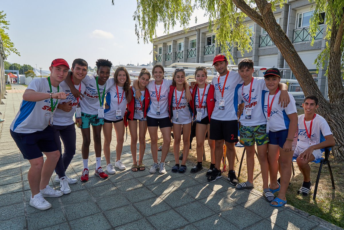 😊The team of volunteers also enjoyed accompanying you during the venue. 

#coupedelajeunesse2022 #rowing #CoupedelaJeunesse #OurenseRowing #Ourense #Galicia #remo #Spain #ourenserowing2022 

🎥 @luis_visualq