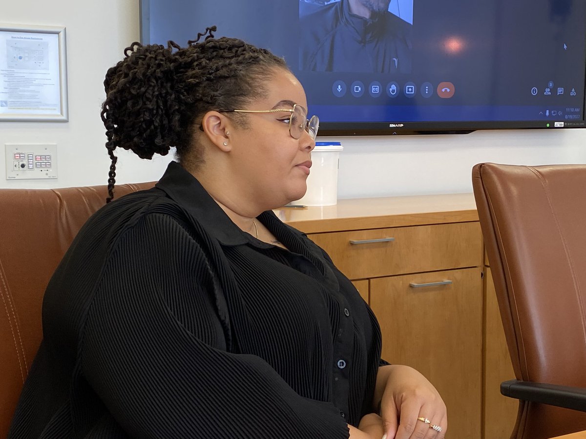 BpopeTV's tweet photo. HAPPENING NOW: @NABJCC members meet with @ChiPubSchools Superintendent @PedroCPSCEO and CPS officials for an on the record Q&amp;A session https://t.co/Z10mKkljus