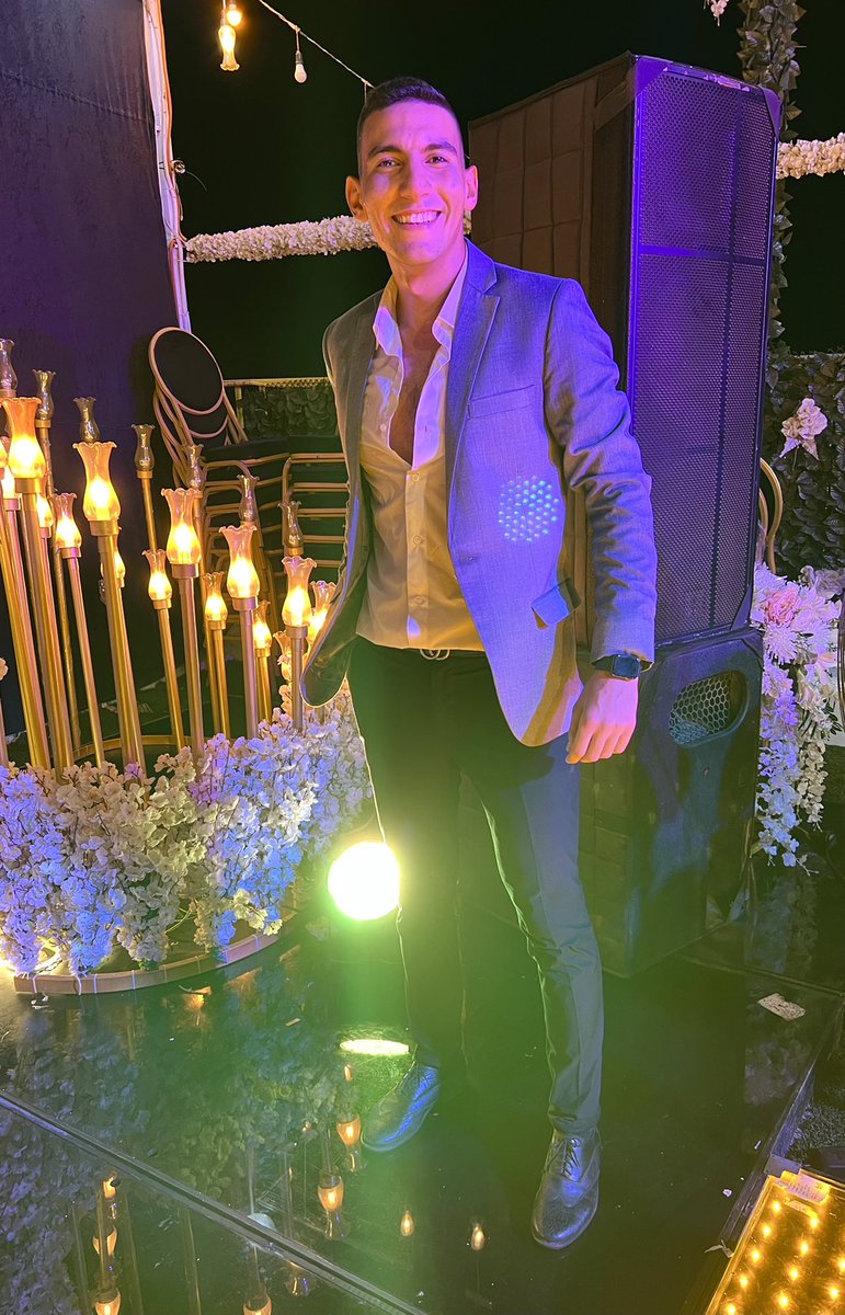 الحياة دائمًا تعطيك فرصة الاختلاف.❌