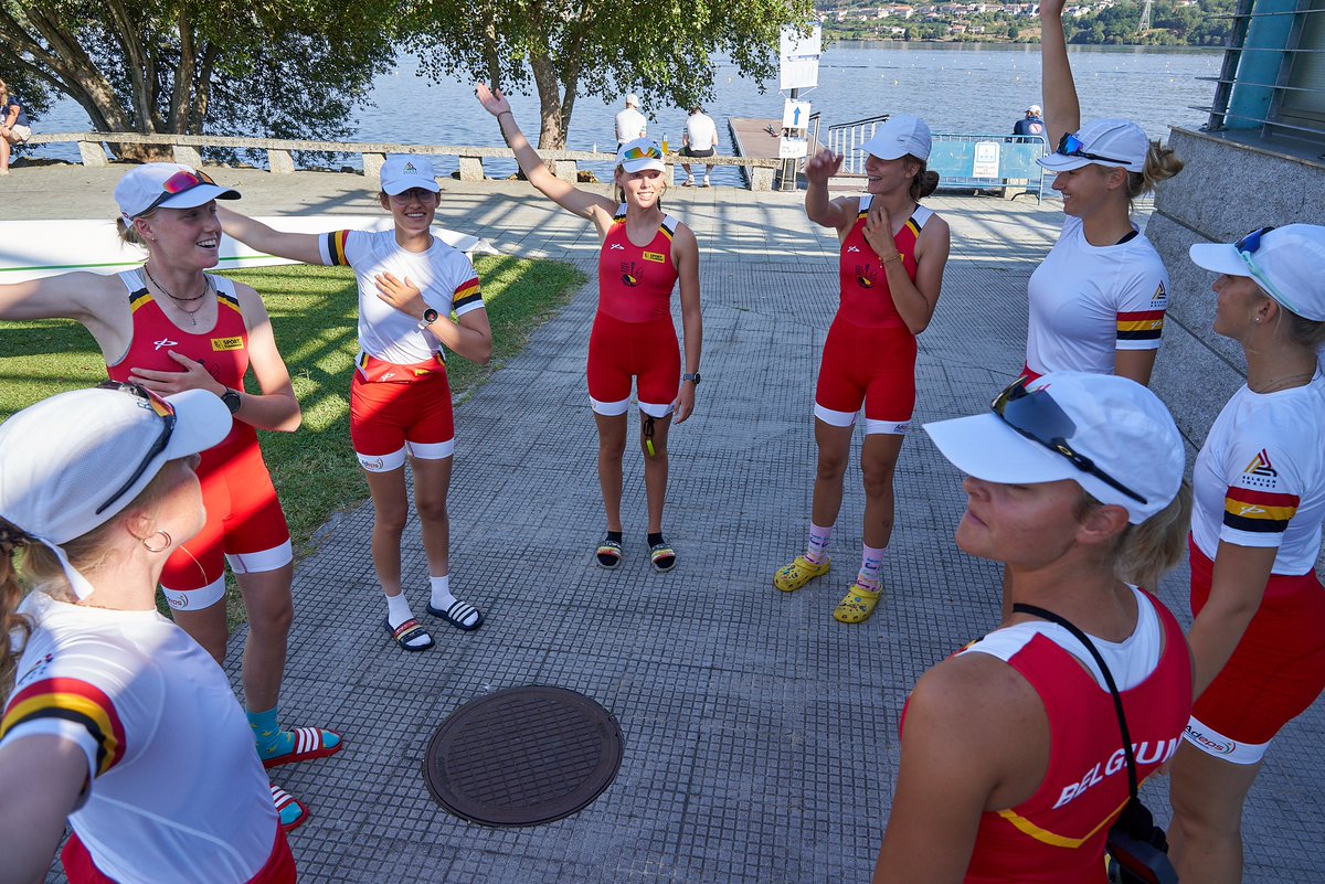 💪🚣‍♂️ Warm-ups before the big moment.

#coupedelajeunesse2022 #rowing #CoupedelaJeunesse #OurenseRowing #Ourense #Galicia #remo #Spain #ourenserowing2022 

🎥 @luis_visualq