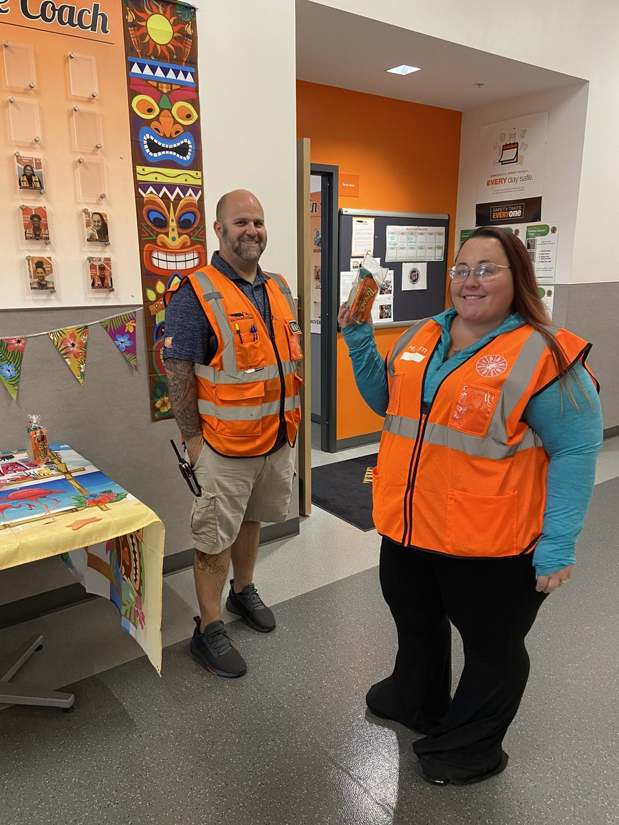 Linda Stillwell tweet media