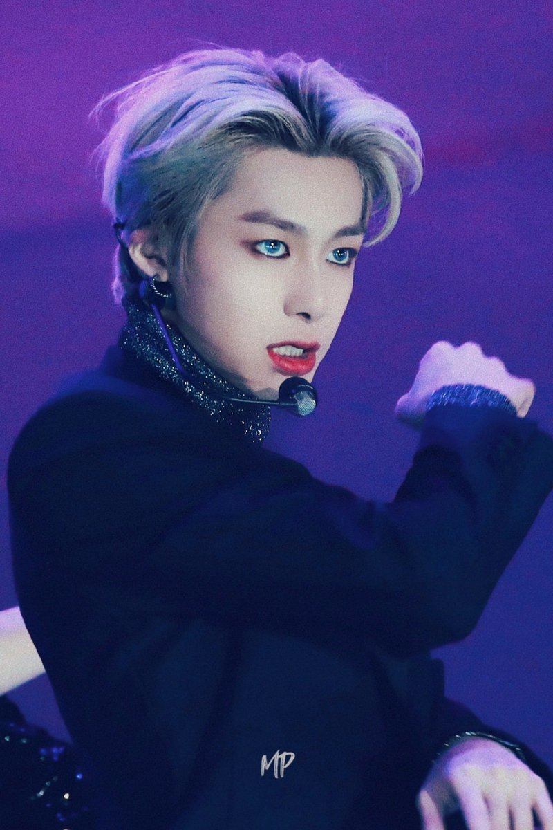 MeltingPoint_hw's tweet photo. 190115 #형원 #HYUNGWON #몬스타엑스 #MONSTA_X https://t.co/PTswT4e5OT