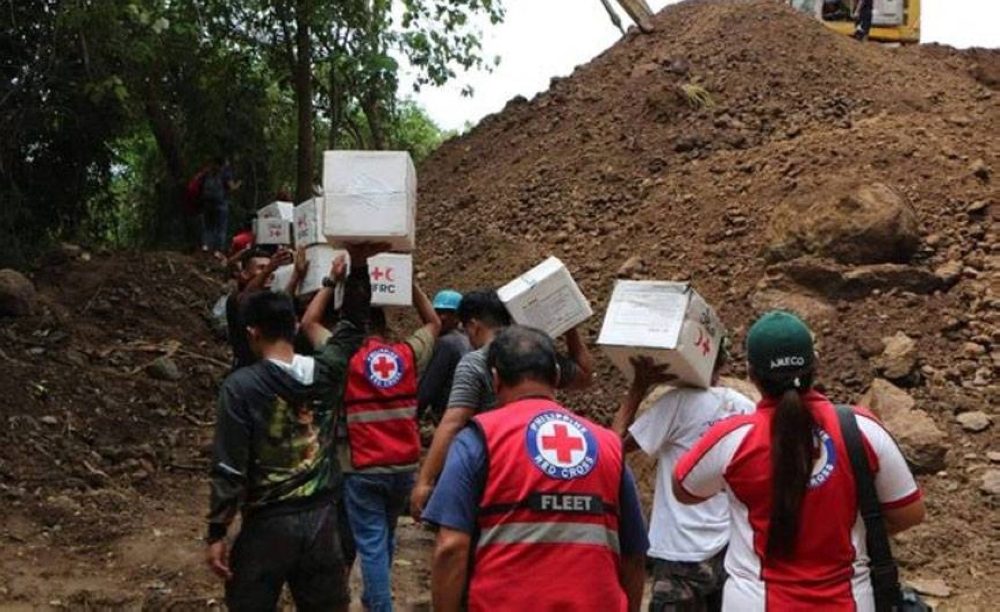 catrisky's tweet photo. PRC volunteers deliver aid to earthquake-hit communities - The Manila Times https://t.co/2krDIk37vc https://t.co/gk1gJwpj8S