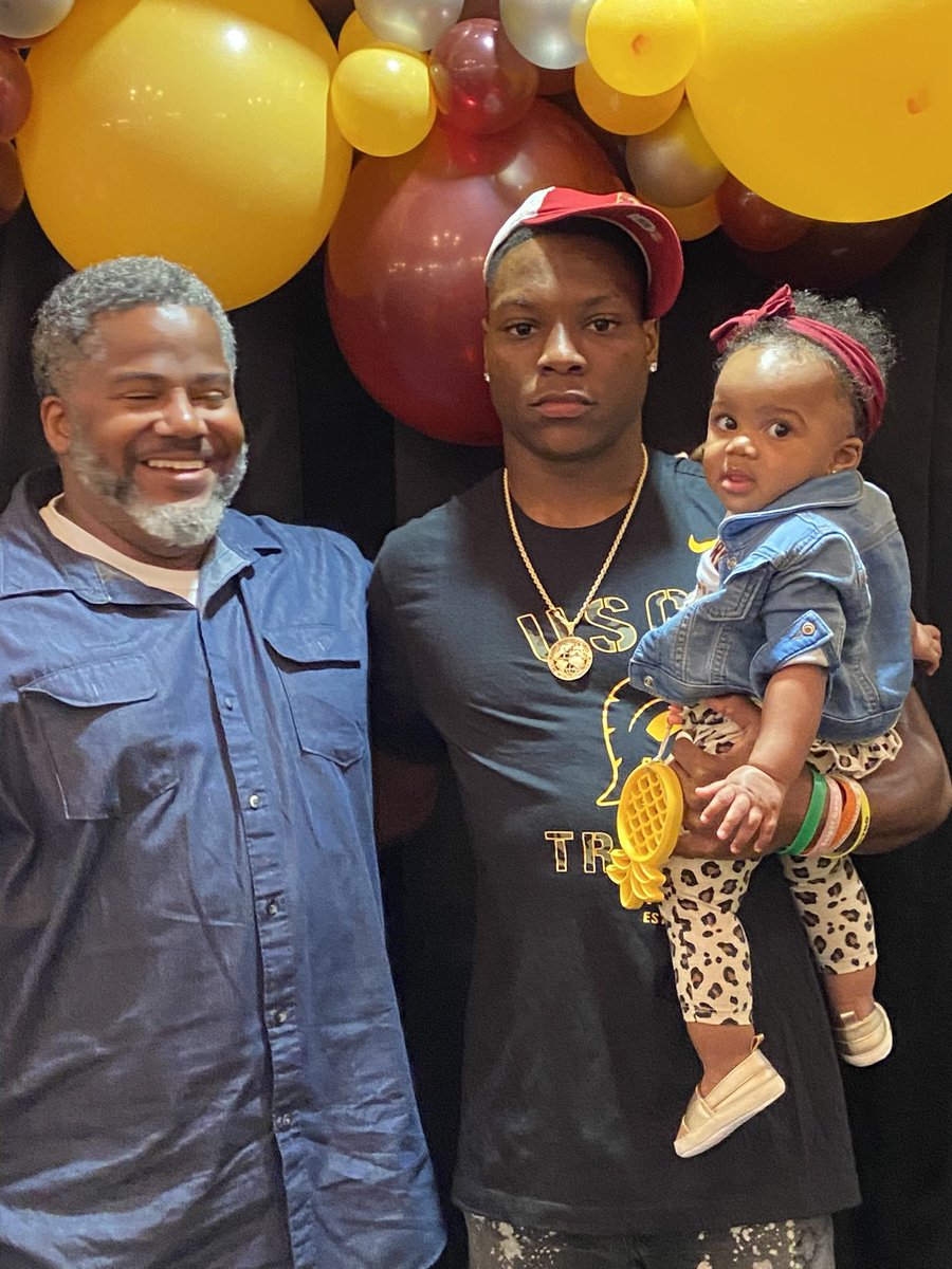 Happy Birthday to the GOATS! I appreciate my coaches a lot thank you guys for everything! Yall go wish my two sons a happy birthday🤣❤️<a href="/AngryHalfMiler/">Coach SWERV M.Ed. R.A.A</a> @CoachElton