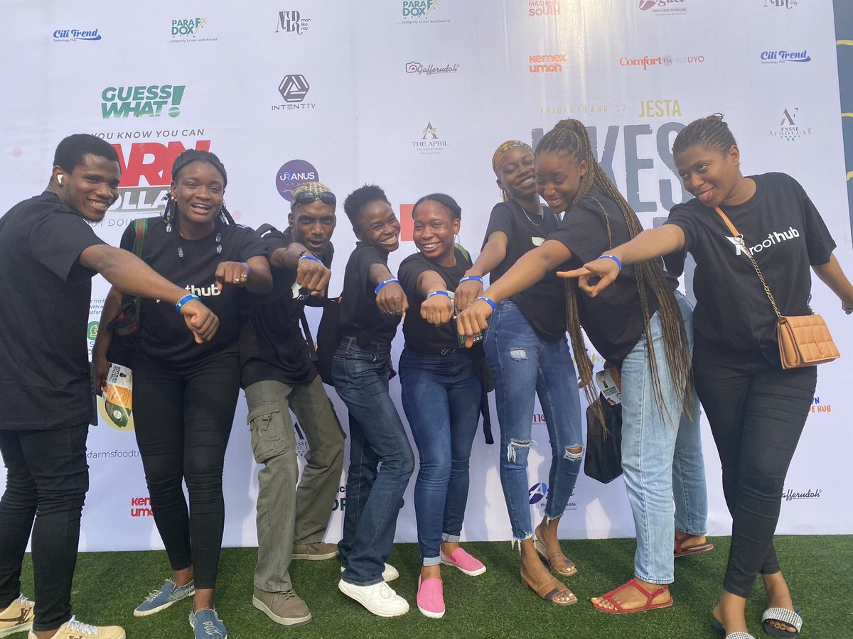 moll_iee's tweet photo. @Theroothub Turned up for #jokesgonewild , if you're not here, it's not late to turn up too😌 https://t.co/YmgpIFneG7