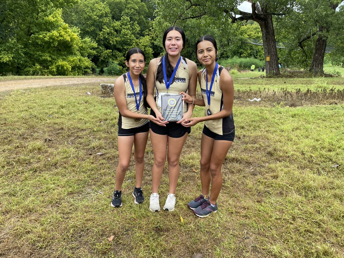 McGregor XC/Track & Field tweet media