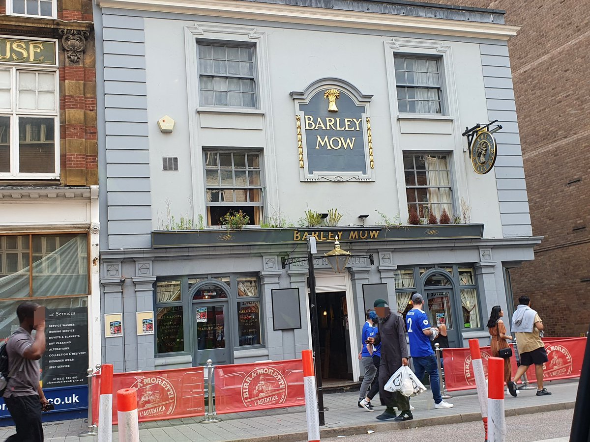 LeicsEvents's tweet photo. Pubs that will welcome away supporters are The Hind, The Barley Mow (both near railway station) and The Counting House (closer to the stadium). With the lack of trains running I'd imagine The Counting House will be busy! https://t.co/eLfFL9gDgI