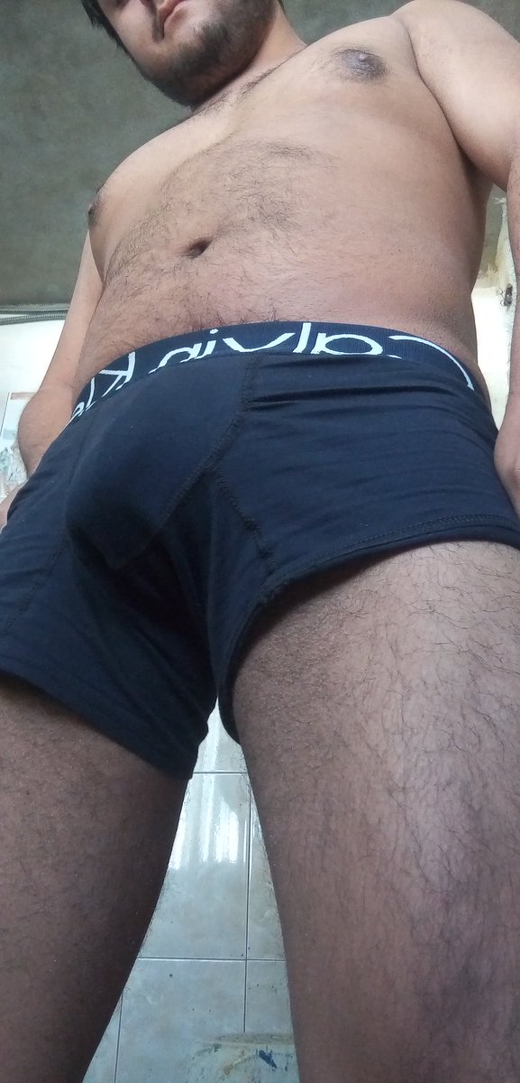 GorditoDP's tweet photo. A bañarse con este frío 🥶
#GayPeru #LimaGay #Bi https://t.co/UBzSEDwncP