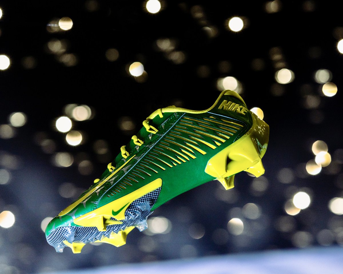 Oregon Football tweet media