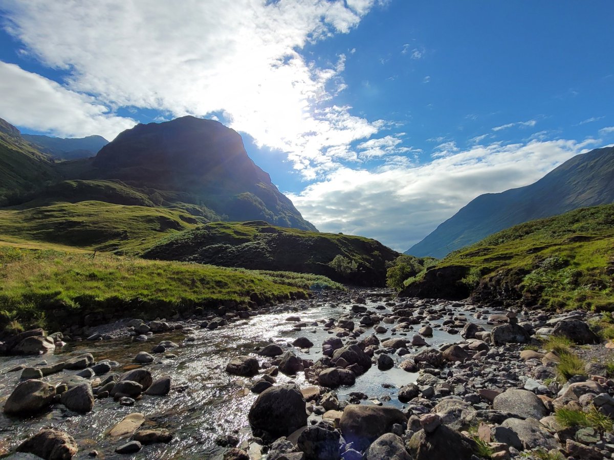 AlisonWalton_'s tweet photo. Happy #WorldPhotographyDay from Scotland! #fridaymorning #naturelover https://t.co/Q1eXmBDlcZ