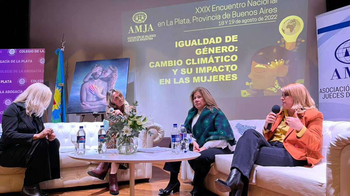 monicalitza's tweet photo. Igualdad de género: cambio climático y su impacto en las mujeres 

Hermoso encuentro organizado por @AMJA_Argentina y un placer participar del conversatorio junto a @GracielaCamano y @gladys_gonzalez moderado por @cileiva015 https://t.co/2PebTYFLCd