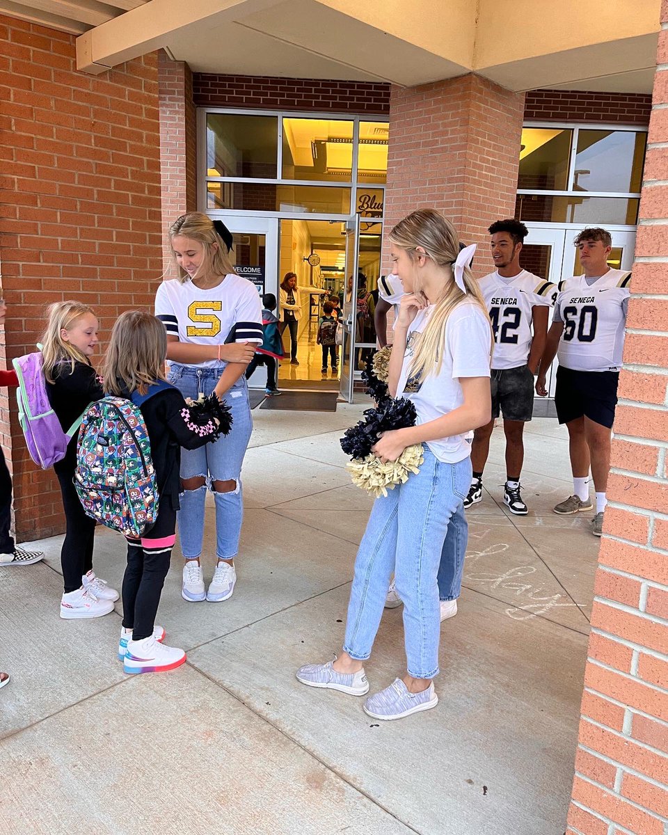 Blue Ridge Elementary School tweet media