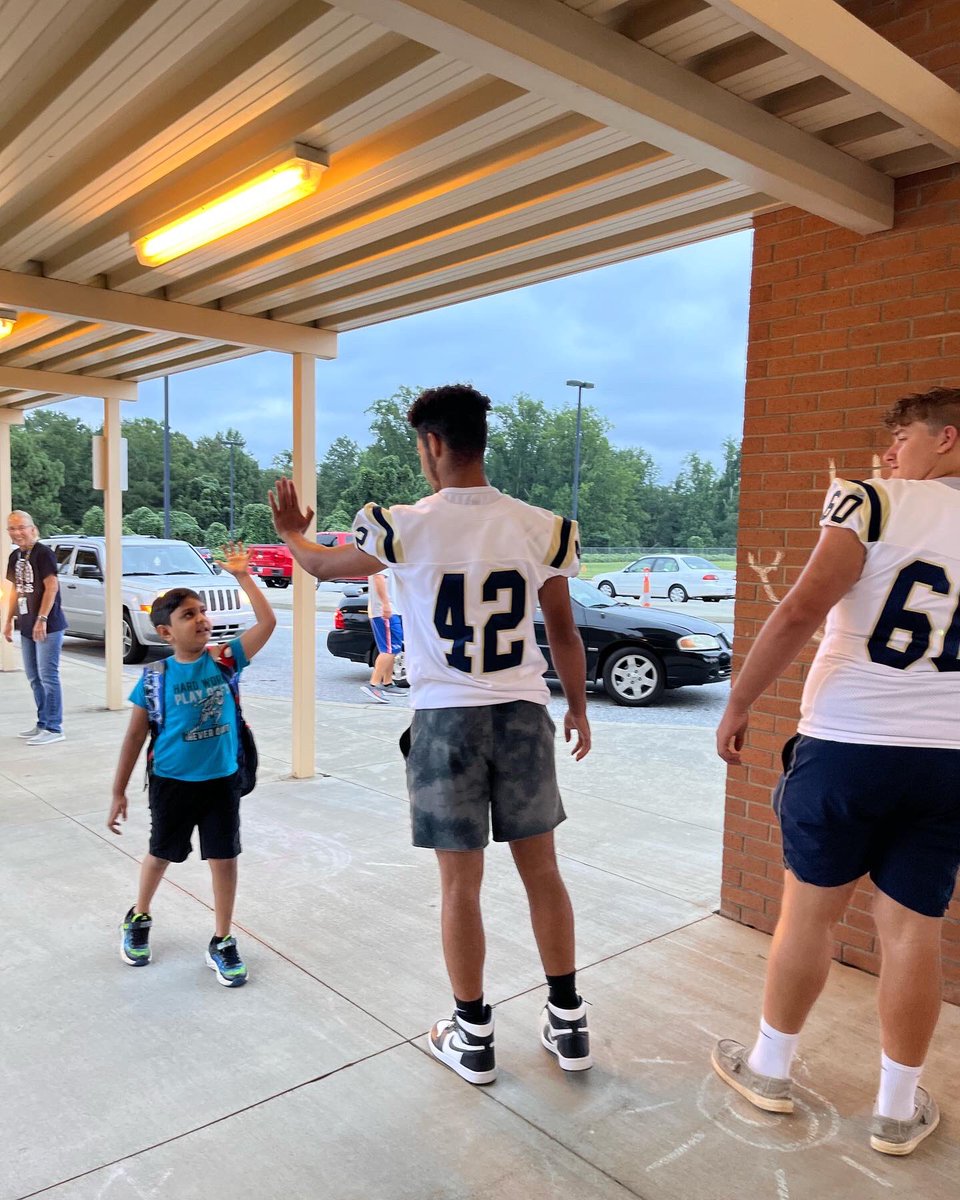 Blue Ridge Elementary School tweet media