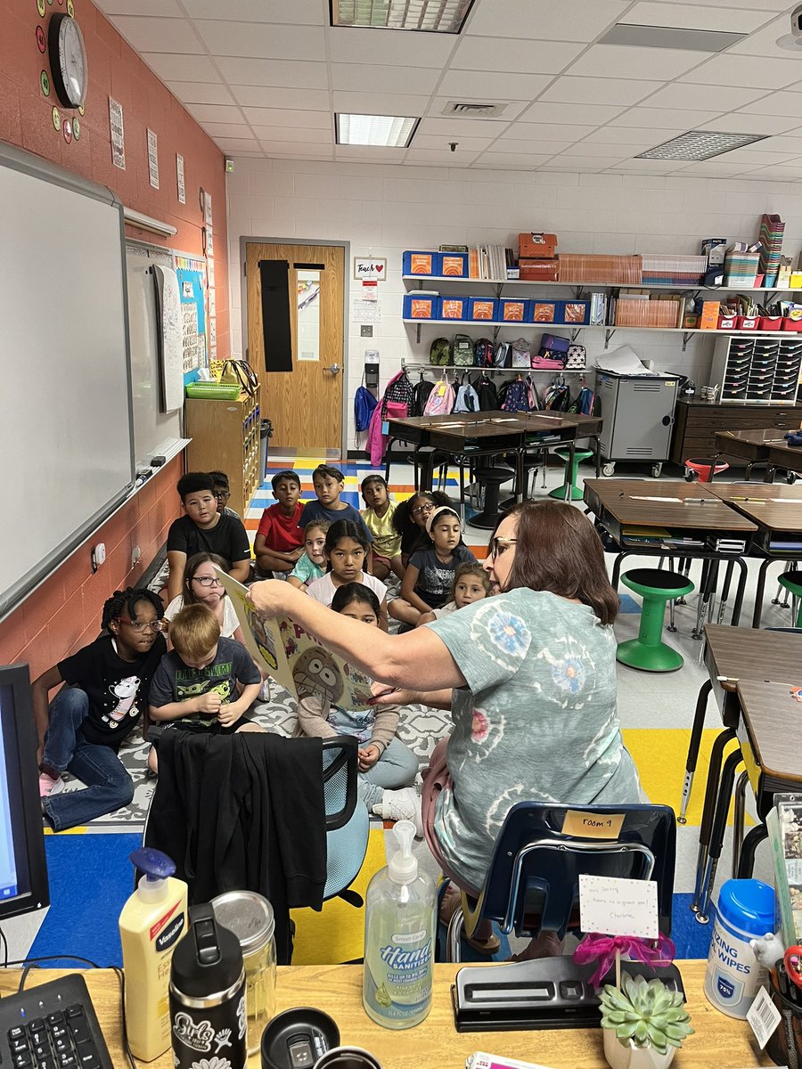 Mrs. Darling tweet media
