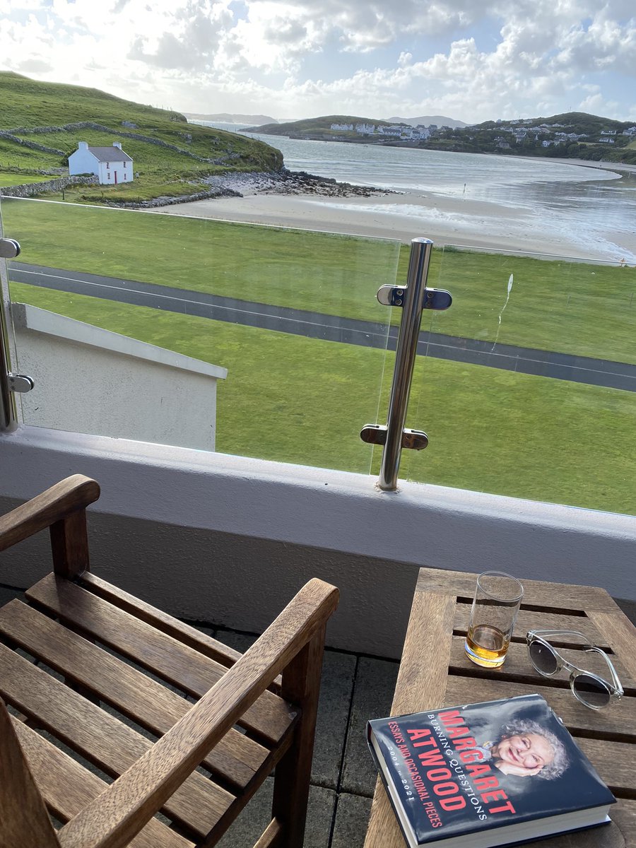 chambleebrandel's tweet photo. Donegal may be a bit remote but it is worth every bit of the trouble to get there. 
@euLegendsTour 
@GoToIrelandUS https://t.co/QWMepAfmgF