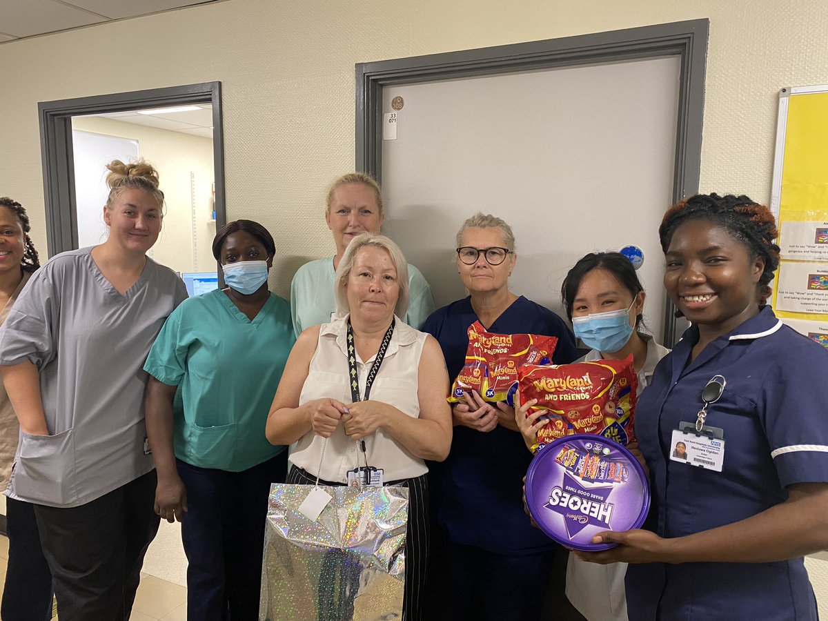 CambridgeKWHH's tweet photo. Today we say goodbye to Leigh our amazing ward managers assistant. Thank you so much for all your had work, we will miss you ❤️@EKHUFTCNO @kindnessiscont4 @ChrisHamson @tamarabromley0 @SueBrassington @SueBriant1 @CEOEastKentHosp https://t.co/dQhEP3uKsk