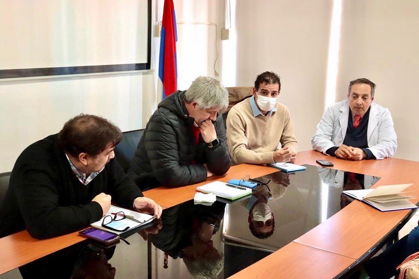 AhuadCarlos's tweet photo. Mesa de trabajo junto a referentes del MPL con diálogo y cordialidad resolviendo inquietudes a los afiliados @MisionesIps @Jcfalko1 @FRdelaConcordia https://t.co/AhzBs4lKij