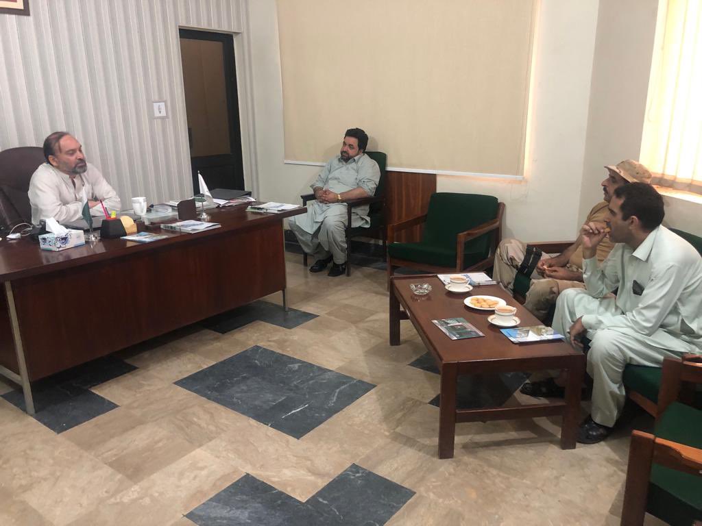 kpezdmc's tweet photo. REPZ management’s meeting with officials from Anti Narcotics Force regarding issues raised by investors of EPZ on rechecking and inadequate reloading of export consignment at Karachi port. 
#industrialisation #economiczone  #kpezdmc #KP #EPZA #EPZ #export #antinarcotics #FBR https://t.co/73gDkiWx9Z