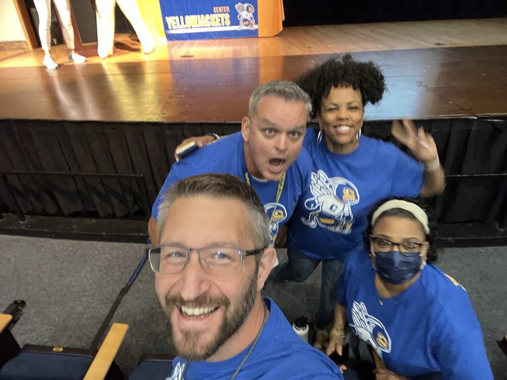 mr_stern's tweet photo. I belong, therefore I am. #senseofbelonging #forthefamily @CSD58Supt @CenterSD https://t.co/DvuIjGHNpW