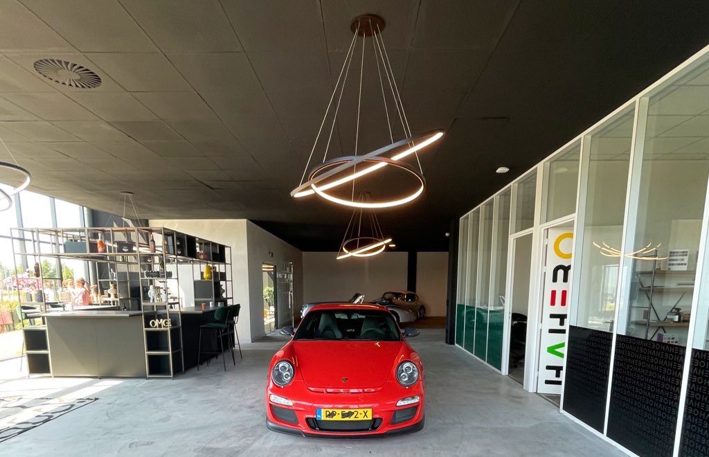 Save the date ondernemend #Rivierenland! 

Nieuwe <a href="/OpenCoffee_RL/">Open Coffee Rivierenland</a> op donderdag 27 oktober aanstaande 9-11uur bij <a href="/hahebo/">Hahebo</a> en automotive auctions op Het Eek 15 in #Tiel.  ☕️

#Netwerken #Rivierenland #gratistoegang 

aanmelden: info@smitslegal.nl