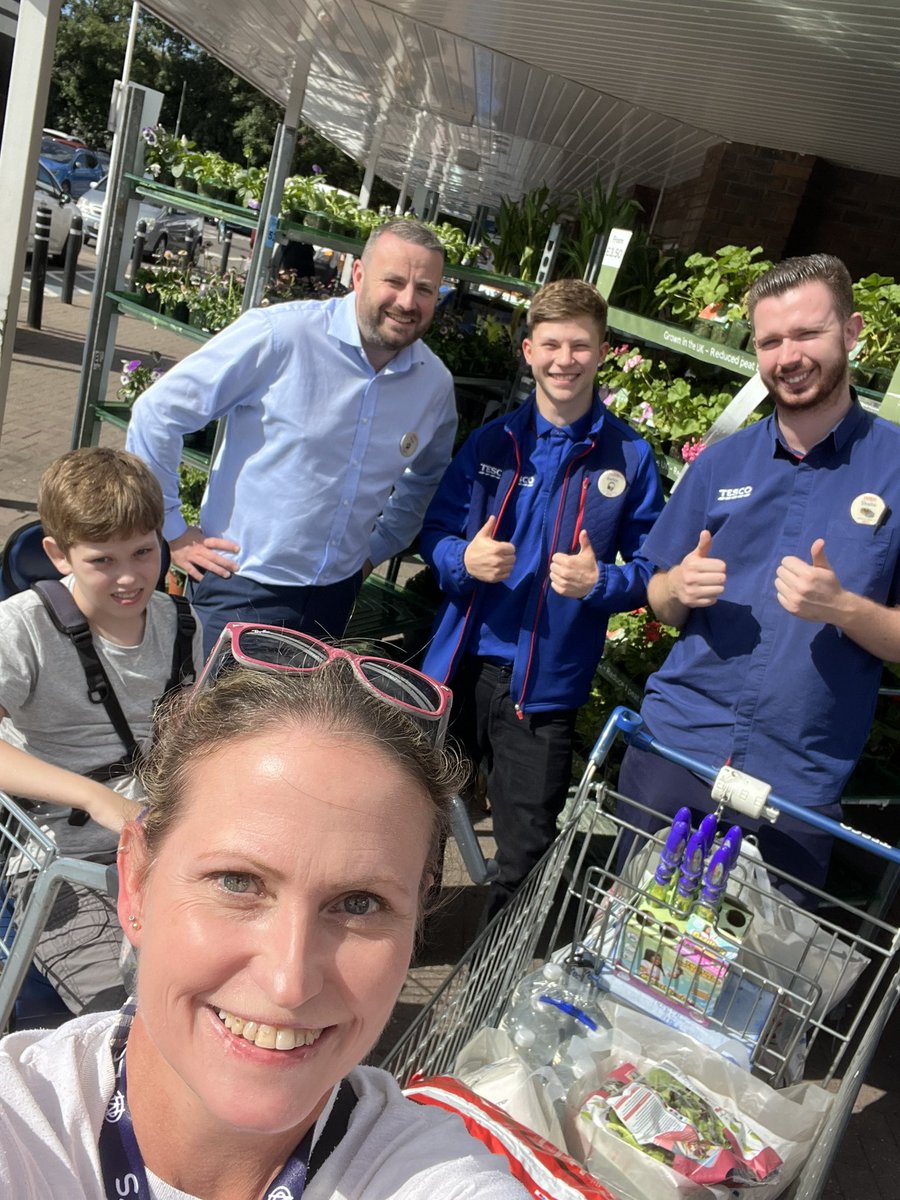AutismSCrawley's tweet photo. Beyond grateful to the phenomenal Sean Mullins & his super team at @Tesco #Hazelwick for their wonderfully kind sponsorship of our charity family picnic tomorrow at @KillyRescue14 with @AnnaKennedy1 Incredible donations of food, ๐๐ฅ๐drink ๐ง๐ฅค& sensory items ๐ซง #Autism ๐ https://t.co/TwnMgS2Dug