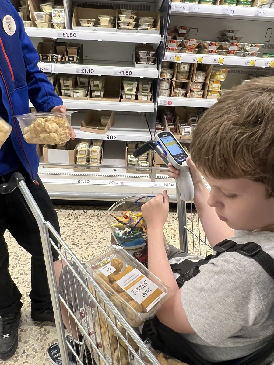 AutismSCrawley's tweet photo. Beyond grateful to the phenomenal Sean Mullins & his super team at @Tesco #Hazelwick for their wonderfully kind sponsorship of our charity family picnic tomorrow at @KillyRescue14 with @AnnaKennedy1 Incredible donations of food, ๐๐ฅ๐drink ๐ง๐ฅค& sensory items ๐ซง #Autism ๐ https://t.co/TwnMgS2Dug