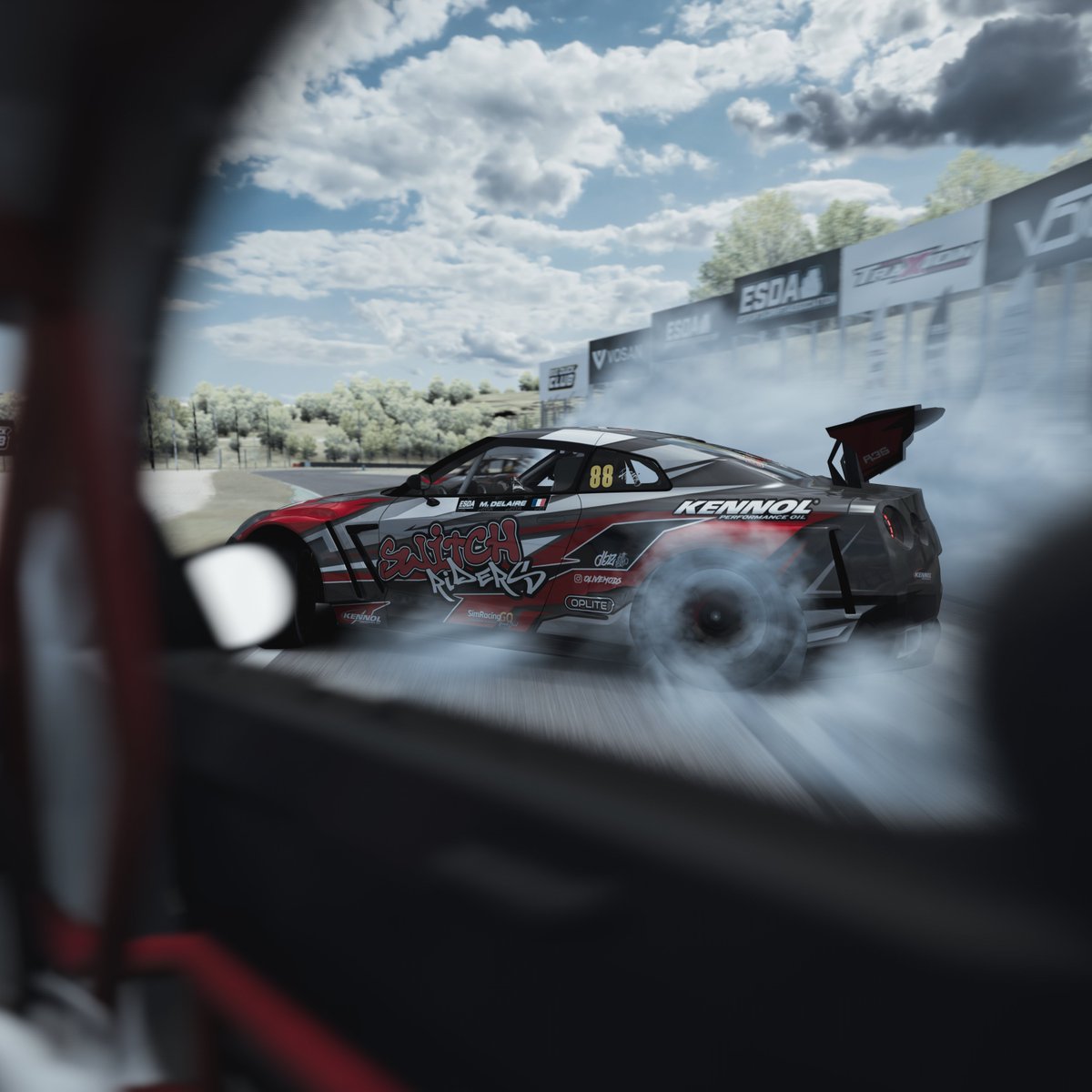 Switchriders's tweet photo. Nos pilotes prennent la route pour le Round 4 de l'ESDA qui aura lieu ce soir sur Twitch ! Qui sera présent à nos côtés pour encourager les pilotes ? 🤓

@KENNOL 
@OpliteG 
#SimRacingGO https://t.co/AqJb5WgDeI