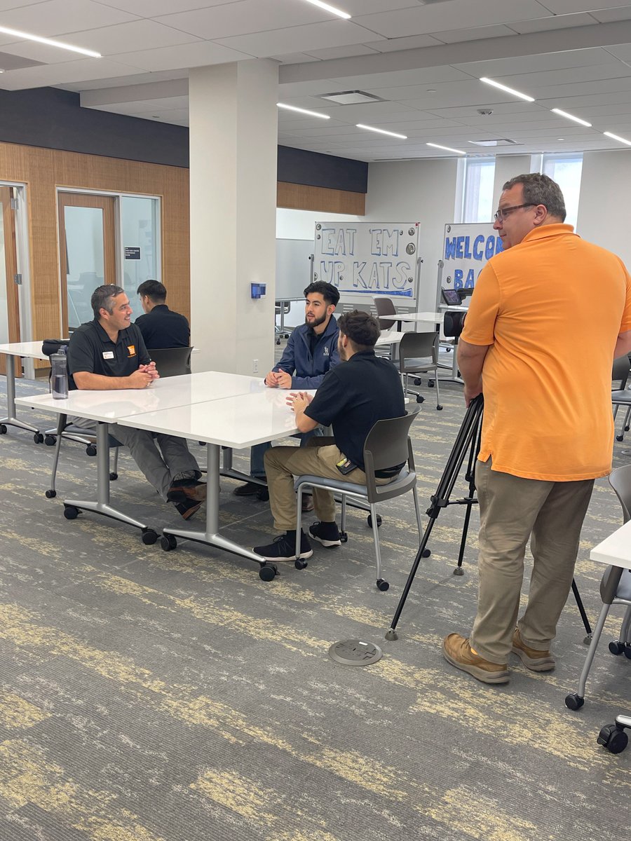 SHSUProvost's tweet image. The First-Generation Center is #onthemove. #SHSU #SHSUFirstGen @SHSUnews