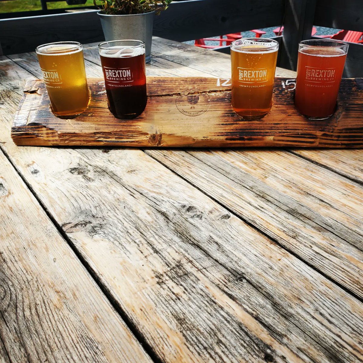 FUDGE841's tweet photo. The Weekend begins #HappyFriday #TwitterFriends #PortRexton #Breweries #CraftBeer https://t.co/Ivs4MAosqv