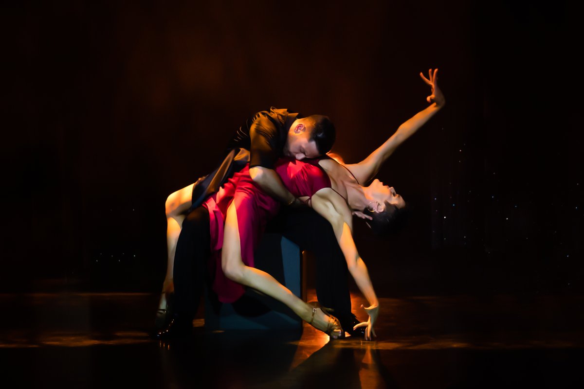 TRPhotography1's tweet photo. #WorldPhotographyDay #capturingmoments @pernicegiovann1 @laurenmayoakley 
@STheatreCo #ThisIsMe
#moments #photography #dance #rumba #liveperformance #strictlypros https://t.co/PZaOD8ueIg