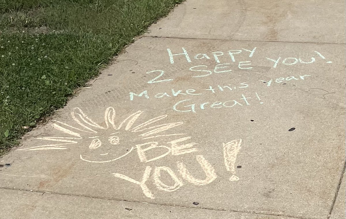 cokhsap's tweet photo. Our staff wrote words of welcome for our high school students on Wednesday. There still here &amp; greet kids coming in door 1.  Thank you KHS staff. You’re the best. #kanelandpride https://t.co/oEayrd8WxM