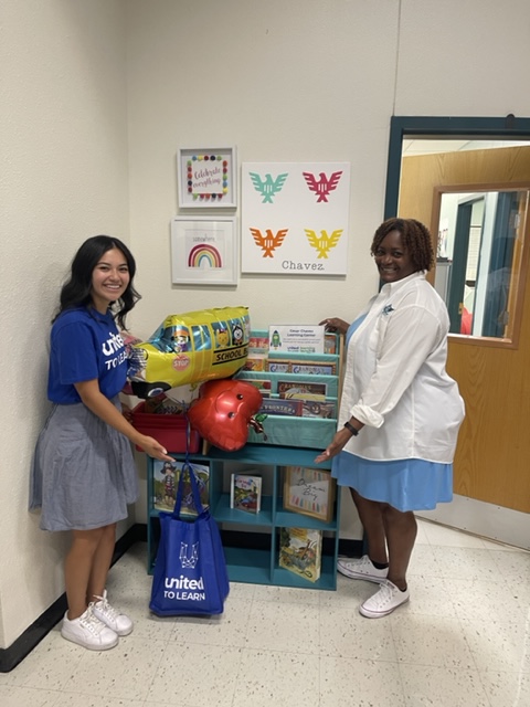 unitedtolearn's tweet image. Thank you to our wonderful #U2LSchools! We hope you enjoy the supplies!
#LearningLaunch #LearningLaunch2022 @TeamDallasISD @goochelementary @KBPOLK1 @CesarChavezLC1 @APECC18