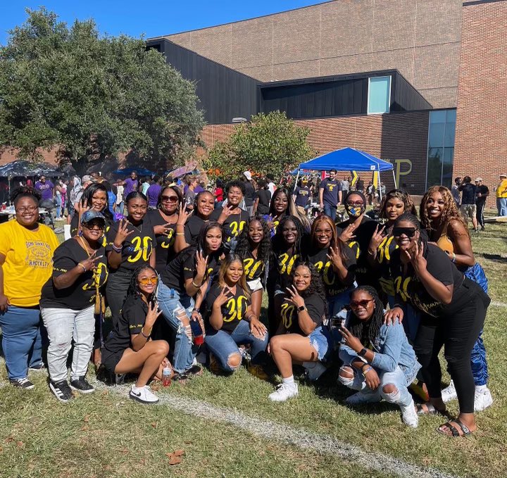 #WhosWhoOfTAMUC

💙The Mystifying Mu Zeta Chapter
💛ΣΓΡ
💙 Chartered December 6, 1991
💛Our Slogan is “Greater Service, Greater Progress” 

#MustBeMZ 🐩