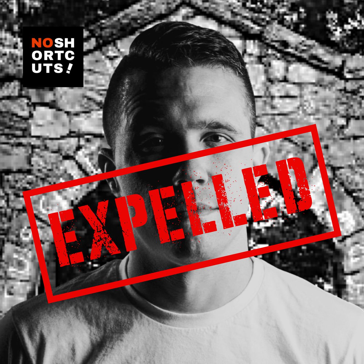 cyrustheshow's tweet image. 16 years ago, I was expelled from my college. Four weeks from graduation. Appealed to a suspension, graduated 2 later. There are no shortcuts, only hard work. Now I’m in London about to host @bareknucklefc worldwide. You’re mistakes don’t define you. #dontgiveup #lessonsnotlosses