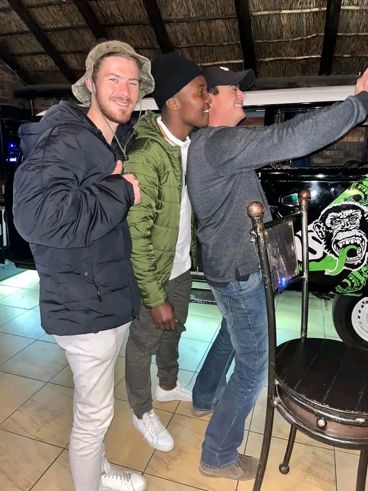 mjaymoeketsi85's tweet photo. Unleash the coconut in you https://t.co/T8n9fwmPUd