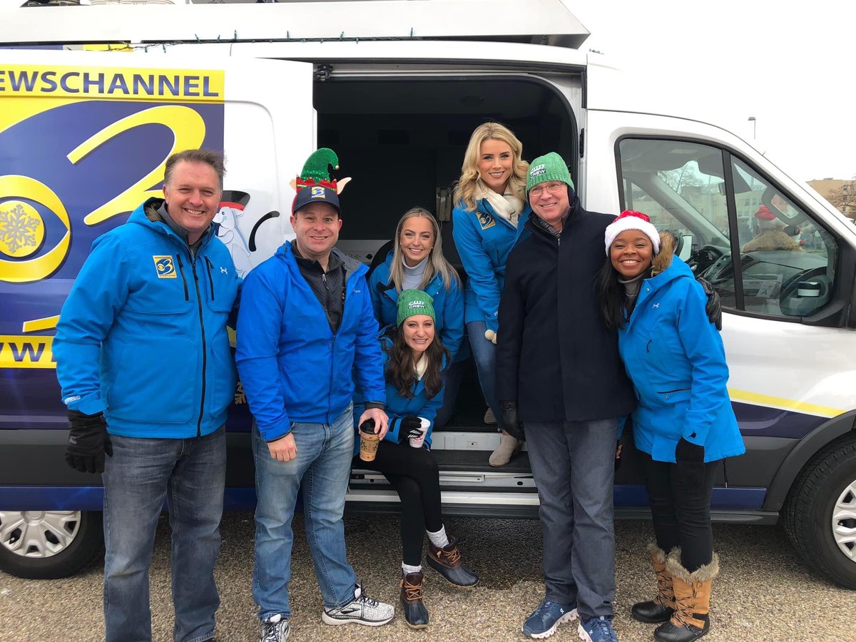 EmirroraAustin's tweet photo. It has been a pleasure to connect with the community during interviews, events &amp; more! I will miss the amazing team at channel 3. I have grown so much as a journalist in this last year because of you all💛 https://t.co/fTFEwF0LcK