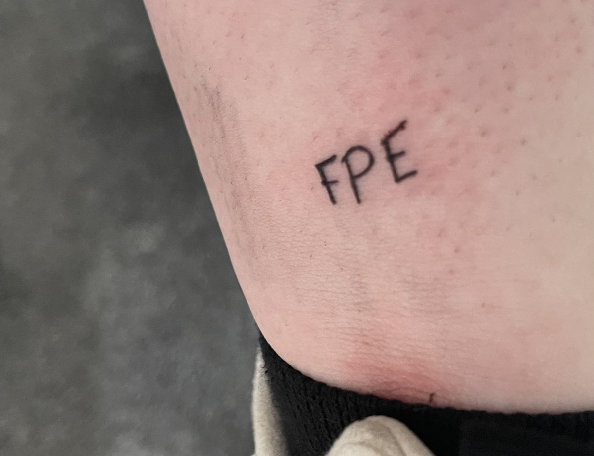thooin's tweet photo. Five FPE tattoos in four different countries. All tattooed because we watched a show that none of us understood a word of 🥲💖 🇧🇸🇲🇽🇮🇪🇬🇧 #FPE #Rosmello https://t.co/QGYQmkJig9