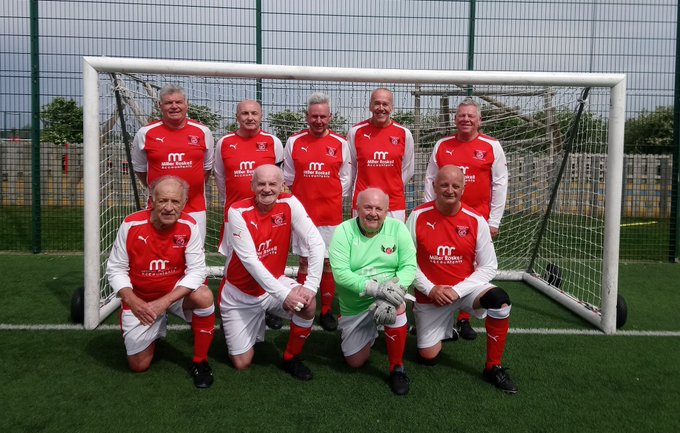 FTFCCommunity's tweet image. The Trust are pleased to extend their partnership with @FTFlyersFC, now supporting the Club to deliver three football sessions per week at @PoolfootFarm. 🤝

The sessions aim to improve the physical and mental wellbeing of it’s members. ⚽️