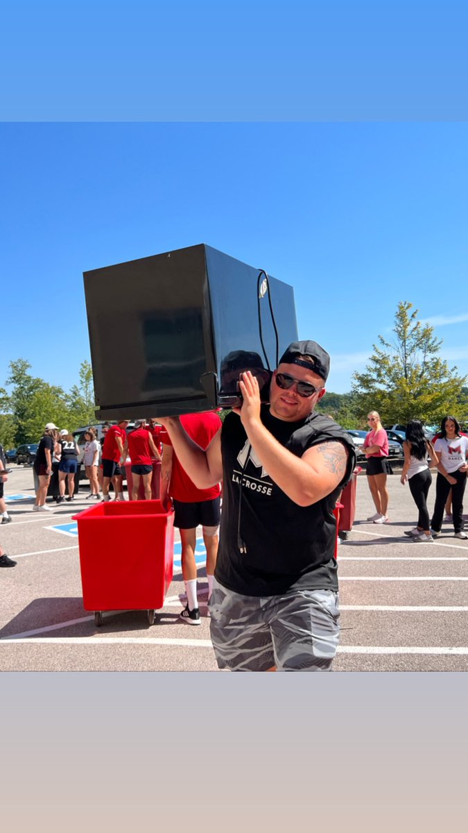 MaryvilleU's tweet photo. Move In 2022 - Day 2! #FinallyASaint https://t.co/JTskatyTZG
